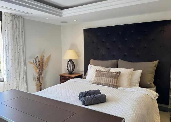 Famile&golf Villa, - Naranjos Golf Villa